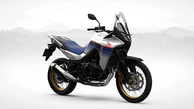 Suzuki V-Strom 800DE Right Side View