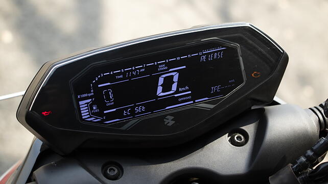 Bajaj Pulsar N250 Instrument Cluster