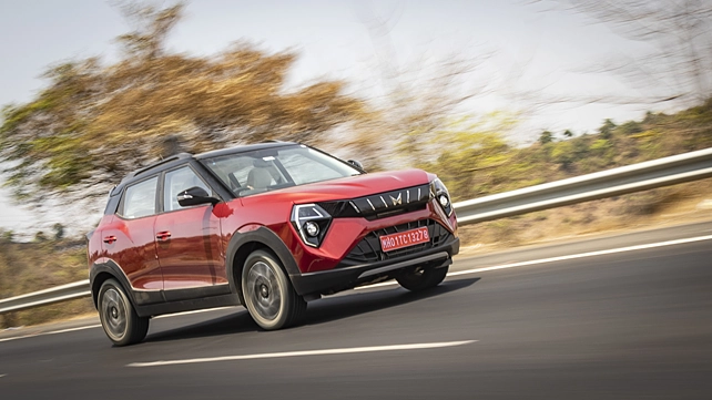 Mahindra XUV 3XO Right Front Three Quarter Mahindra XUV 3XO Right Front Three Quarter