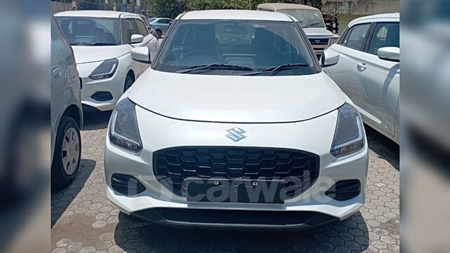 New Maruti Swift VXi variant reaches dealership