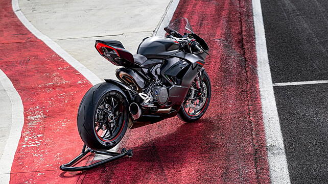 Ducati Panigale V2 Right Rear Three Quarter