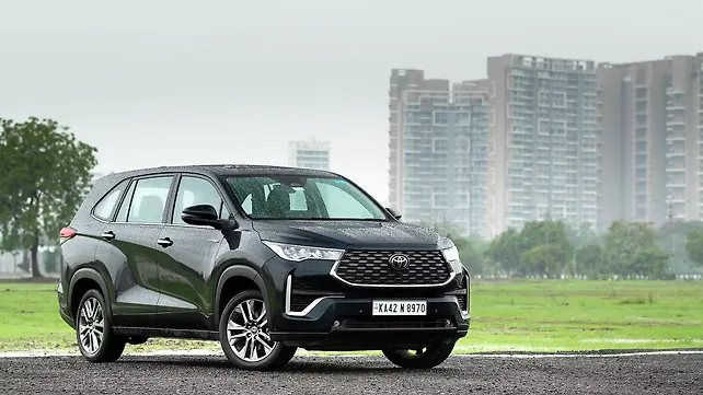 Bookings for Toyota Innova Hycross ZX and ZX (O) variants halted Bookings for Toyota Innova Hycross ZX and ZX (O) variants halted