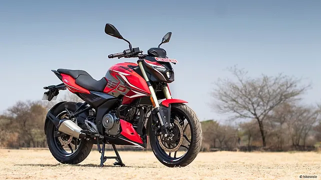 Bajaj Pulsar NS400Z Right Front Three Quarter Bajaj Pulsar NS400Z Right Front Three Quarter