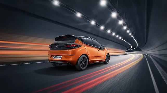 Tata Altroz Right Rear Three Quarter