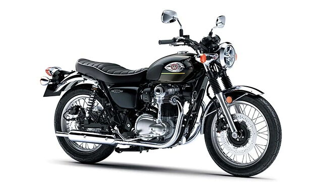 2025 Kawasaki W800 unveiled overseas