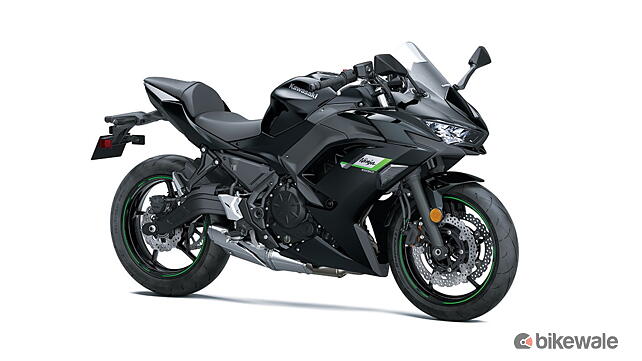 Kawasaki Ninja 650 Right Front Three Quarter