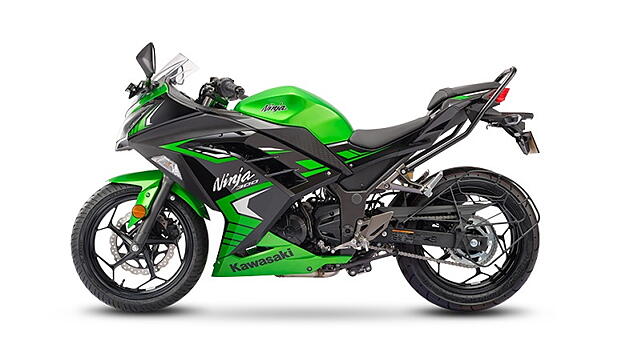 Kawasaki Ninja 300 Right Rear Three Quarter