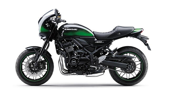 Kawasaki Z900RS Left Side View