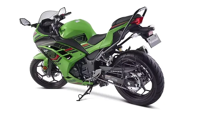 Kawasaki Ninja 300 Left Rear Three Quarter