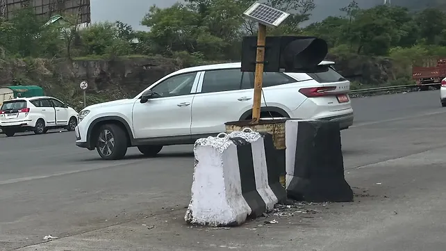 Next-gen Skoda Kodiaq spied on test in India Next-gen Skoda Kodiaq spied on test in India