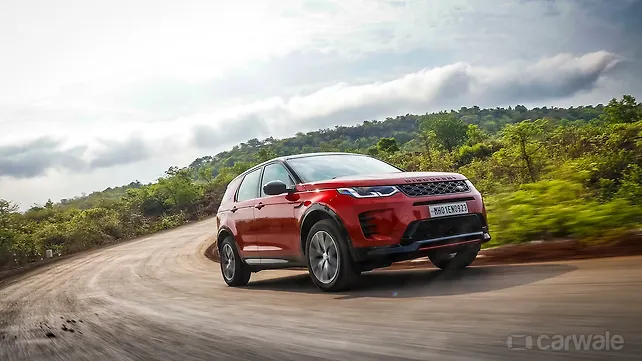 Land Rover Discovery Sport Right Front Three Quarter Land Rover Discovery Sport Right Front Three Quarter