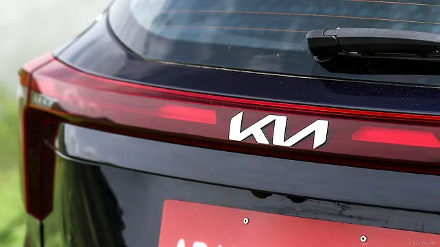 Kia Sonet outsells Seltos in H1 of 2024 Kia Sonet outsells Seltos in H1 of 2024