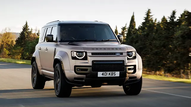Land Rover Defender Octa introduced in India at Rs. 2.65 crore Land Rover Defender Octa introduced in India at Rs. 2.65 crore