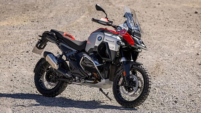 BMW R 1300 GS Adventure Right Side View