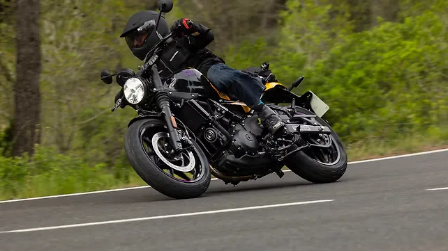 Royal Enfield Guerrilla 450 Left Front Three Quarter Royal Enfield Guerrilla 450 Left Front Three Quarter