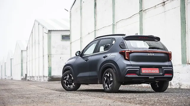 Kia Sonet Left Rear Three Quarter