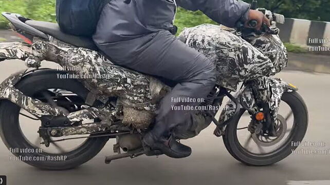 Bajaj Pulsar N125 spotted testing