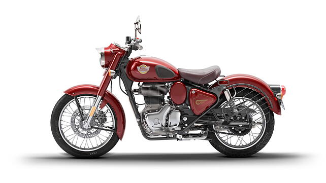 Royal Enfield Classic 350 [2024] Left Rear Three Quarter