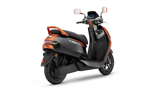 TVS iQube Right Rear Three Quarter