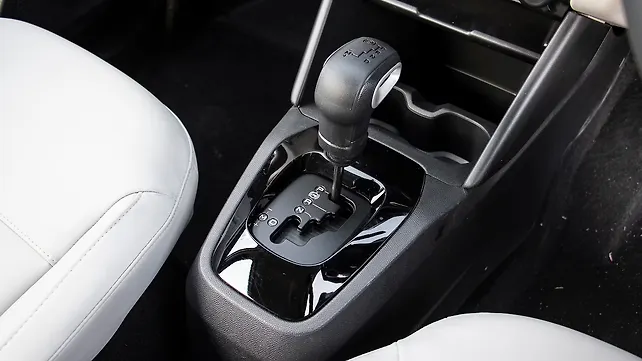 Citroen C3 Gear Shifter/Gear Shifter Stalk