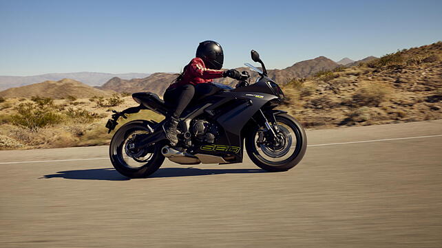 Triumph Daytona 660 Right Side View