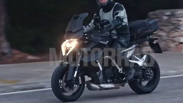 KTM 1390 Super Duke GT Spotted testing!