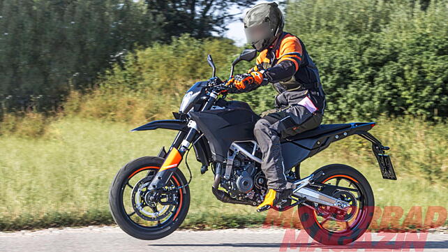 KTM 390 Adventure [2025] Left Side View