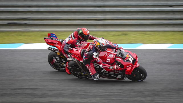 Ducati Panigale V4 Right Front Three Quarter