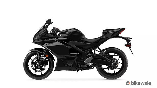 Yamaha YZF-R3 Left Side View