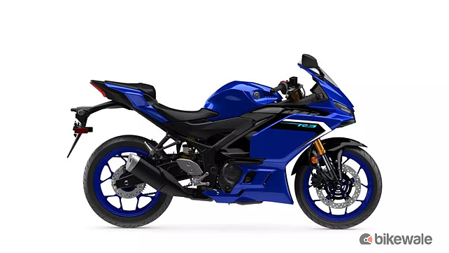 Yamaha YZF-R3 Right Side View