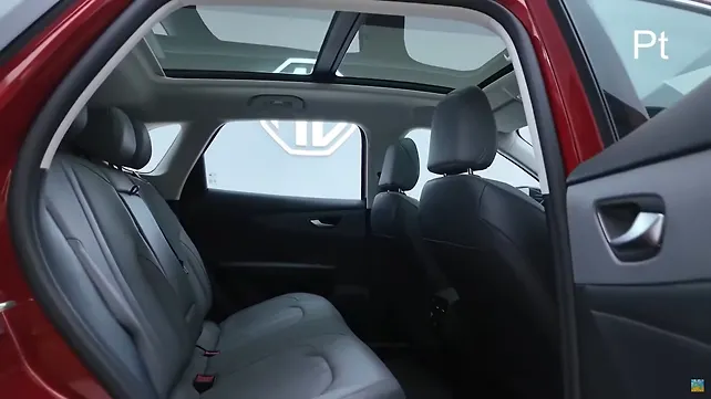 MG ZS EV Second Row Seats