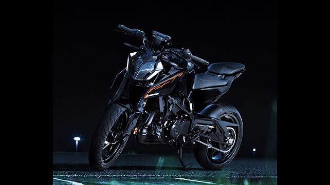 KTM 250 Duke Left Side View