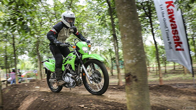 Kawasaki KLX 230 Right Side View