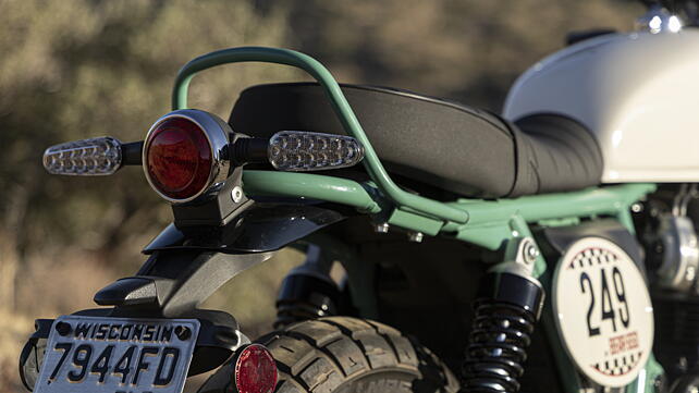 Royal Enfield Interceptor Bear 650 Right Side View