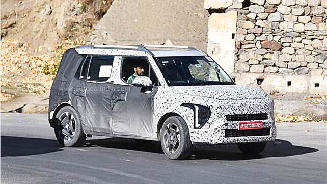 Kia Clavis fresh spy shots reveal new details