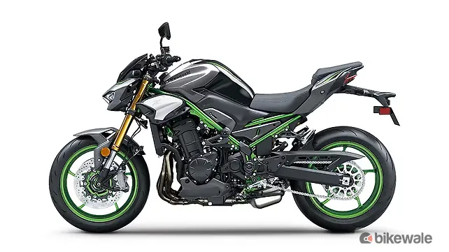Kawasaki Z900 [2025] Left Side View