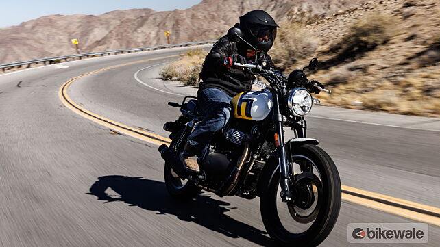 Royal Enfield Interceptor Bear 650 Right Side View