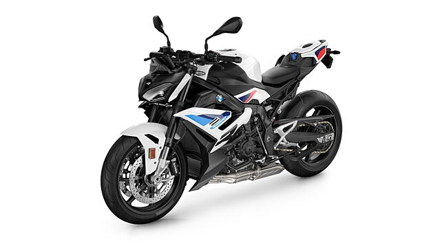 BMW S 1000 R Left Rear Three Quarter