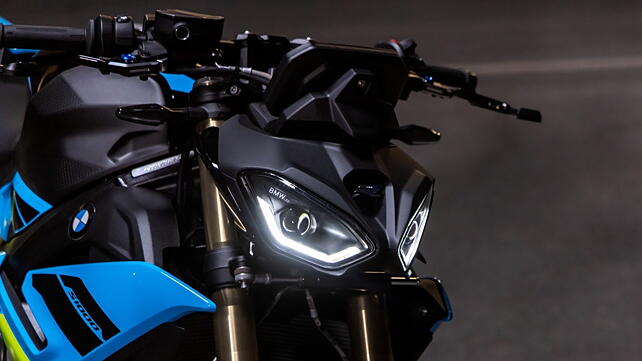 BMW S 1000 R Right Side View