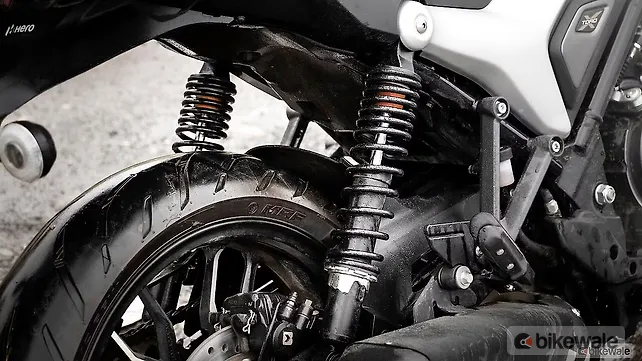 Hero Mavrick 440 Right Side View