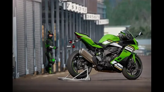 2025 Kawasaki Ninja ZX-4RR launched in India at Rs 9.42 lakh 2025 Kawasaki Ninja ZX-4RR launched in India at Rs 9.42 lakh