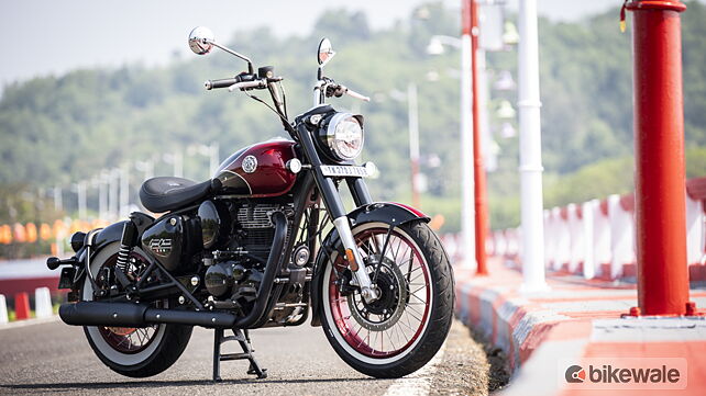 Royal Enfield Goan Classic 350 Right Front Three Quarter