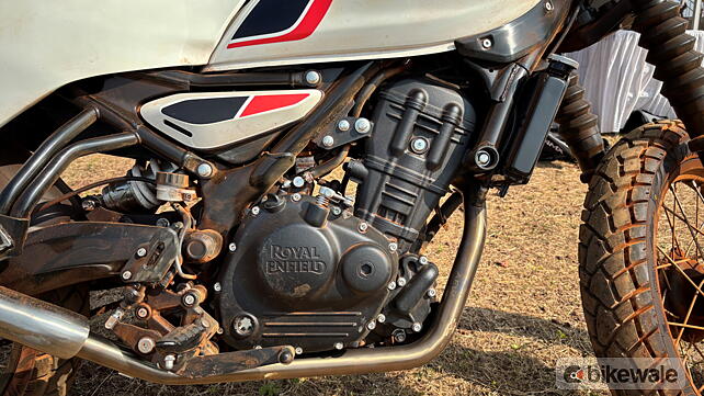 Royal Enfield Guerrilla 450 Engine From Right