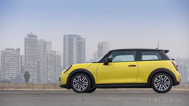 Mini Cooper Left Side View