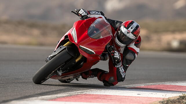 Ducati Panigale V2 Front View