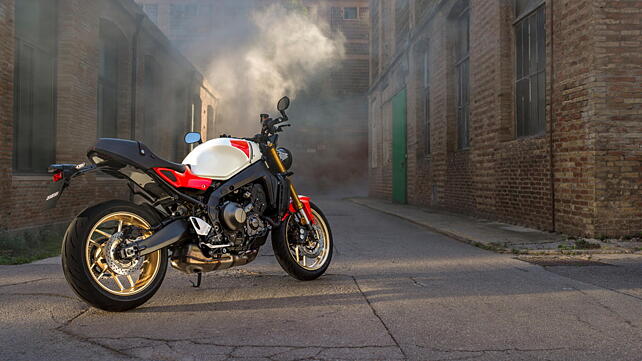 Yamaha MT-09 Right Rear Three Quarter