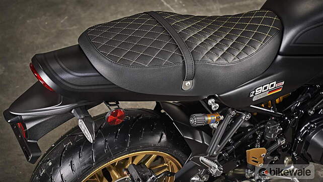 Kawasaki Z900RS Bike Seat