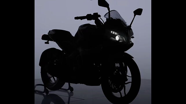 2025 Bajaj Pulsar RS 200 teased again, launch expected soon