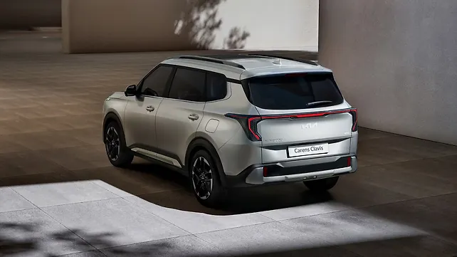 Kia Carens Clavis Unveiled: Now in Pictures - CarWale