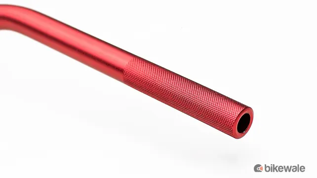 JCMoto Thicc Handlebar Review: Introduction - BikeWale